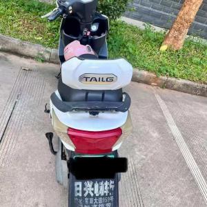 电动车出售 70V大电瓶 绿牌不用驾照 车在澜沧县城 ️18187398038